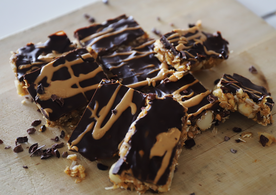 Crunchy peanut butter oatmeal slice